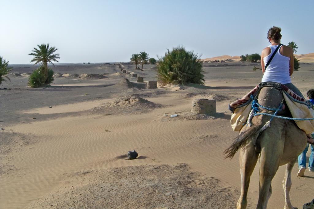 Kasbah Tamariste Panzió Merzuga Kültér fotó